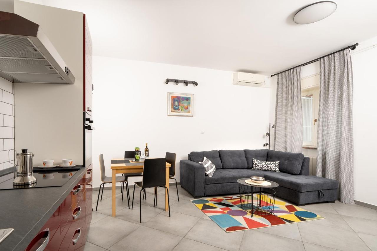 Amalis Apartment Rijeka Exterior photo